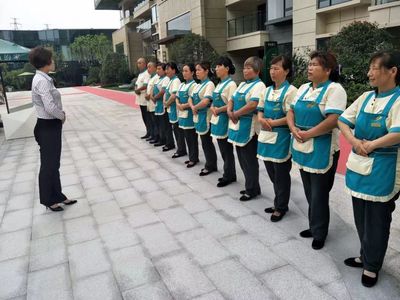 生活美學(xué)家|碧桂園置地中央公園物業(yè)環(huán)境主管趙赟專(zhuān)訪(fǎng)